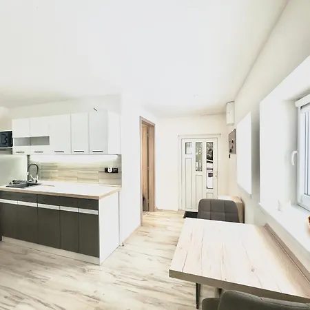 U Maji - Smrzovka Apartamento